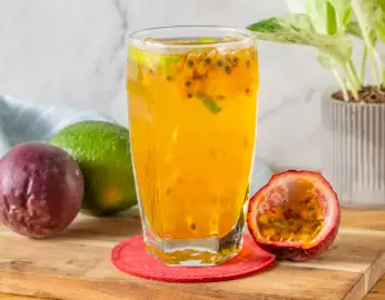 冰百香果汁｜Ice hundred Fragrant Fruit Juice｜氷 パッションフルーツジュース｜얼음 백향과즙